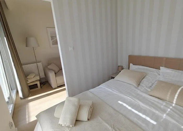 Faro Style-house